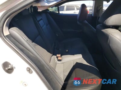 Zdjęcie 10 z 12 samochodu: 2018 LEXUS IS 300 BASE VIN:JTHBA1D26J5062965 - miniatura