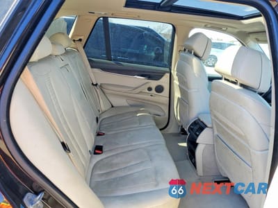 Zdjęcie 11 z 13 samochodu: 2014 BMW X5 XDRIVE35D VIN:5UXKS4C5XE0J96035 - miniatura