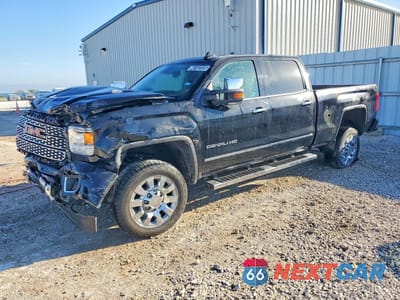 2019 GMC SIERRA K2500 DENALI 1GT12SEG7KF258984 - główne zdjęcie licytacji z USA - miniatura