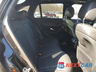 Zdjęcie 11 z 13 samochodu: 2022 MERCEDES-BENZ GLC 300 4MATIC VIN:W1N0G8EBXNG119248 - miniatura