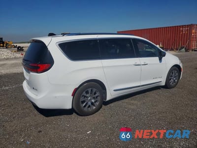 Trzecie zdjęcie samochodu z tyłu: 2025 CHRYSLER PACIFICA HYBRID PINNACLE VIN:2C4RC1N75SR505454 - miniatura