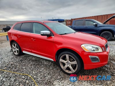 Czwarte zdjęcie samochodu z boku: 2011 VOLVO XC60 T6 VIN:YV4902DZ1B2172876 - miniatura