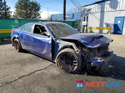 Czwarte zdjęcie samochodu z boku: 2018 DODGE CHARGER R VIN:2C3CDXGJ4JH200860 - miniatura