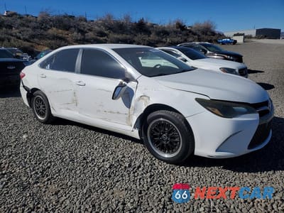 Czwarte zdjęcie samochodu z boku: 2017 TOYOTA CAMRY SE VIN:4T1BF1FKXHU368188 - miniatura