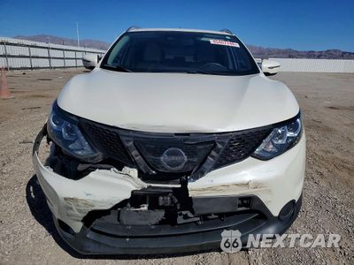 Piąte zdjęcie samochodu w środku: 2019 NISSAN ROGUE SPORT SV VIN:JN1BJ1CP7KW241822 - miniatura