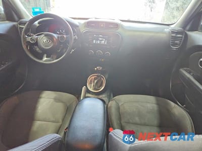 Zdjęcie 8 z 13 samochodu: 2018 KIA SOUL BASE VIN:KNDJN2A27J7507777 - miniatura