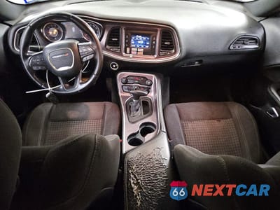 Zdjęcie 8 z 13 samochodu: 2015 DODGE CHALLENGER SXT VIN:2C3CDZAT1FH702660 - miniatura