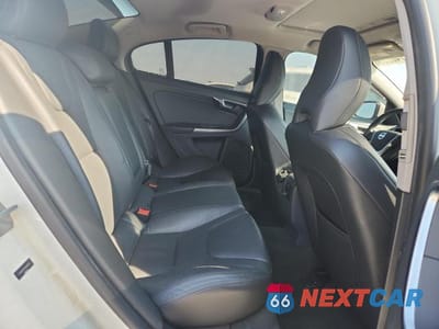 Zdjęcie 10 z 12 samochodu: 2014 VOLVO S60 T5 VIN:YV1612FS2E2289528 - miniatura