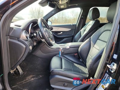 Zdjęcie 7 z 12 samochodu: 2022 MERCEDES-BENZ GLC 300 4MATIC VIN:W1N0G8EB8NV328001 - miniatura