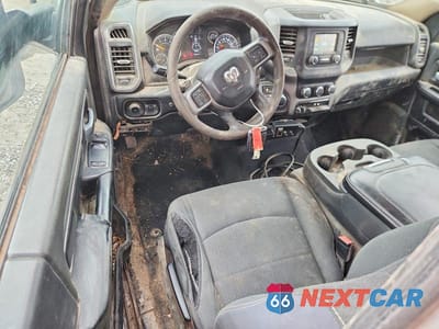 Zdjęcie 8 z 11 samochodu: 2019 RAM 2500 TRADESMAN VIN:3C6MR5AJ0KG661562 - miniatura