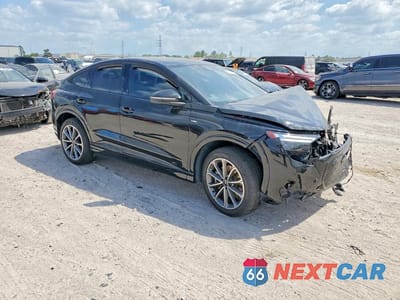 Czwarte zdjęcie samochodu z boku: 2022 AUDI Q4 E-TRON SPORTBACK PREM PLUS S LINE VIN:WA132BFZ3NP015495 - miniatura