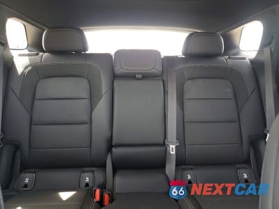 Zdjęcie 10 z 14 samochodu: 2025 CHEVROLET BLAZER LT VIN:3GNKDBRM2SS180079 - miniatura