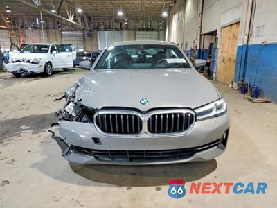 Piąte zdjęcie samochodu w środku: 2022 BMW 540 XI VIN:WBA73BJ0XNWX67968 - miniatura