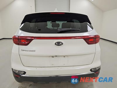 Zdjęcie 6 z 12 samochodu: 2021 KIA SPORTAGE LX VIN:KNDPMCACXM7917781 - miniatura