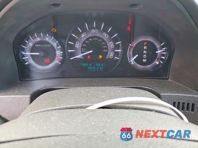 Zdjęcie 9 z 13 samochodu: 2011 MERCURY MILAN PREMIER VIN:3MEHM0CG0BR603404 - miniatura