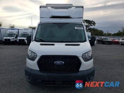 Piąte zdjęcie samochodu w środku: 2021 FORD TRANSIT DELIVERY TRUCK VIN:1FDBW5Z89MKA79946 - miniatura