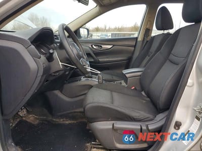 Zdjęcie 7 z 12 samochodu: 2017 NISSAN ROGUE S VIN:KNMAT2MV8HP520995 - miniatura