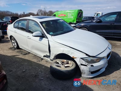 Czwarte zdjęcie samochodu z boku: 2015 BMW 328 XI SULEV VIN:WBA3B5G59FNS14810 - miniatura