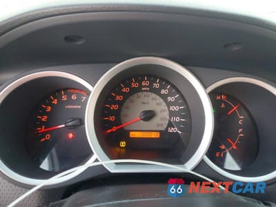 Zdjęcie 9 z 11 samochodu: 2007 TOYOTA TACOMA BASE VIN:5TETX22N77Z357330 - miniatura