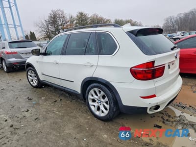 Drugie zdjęcie samochodu z przodu: 2013 BMW X5 XDRIVE35I VIN:5UXZV4C53D0B15531 - miniatura