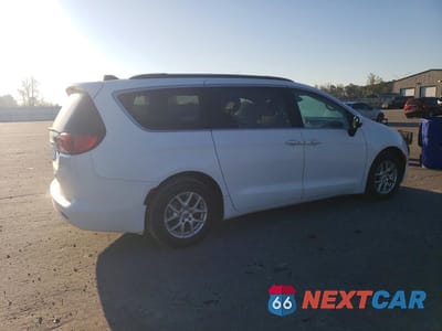 Trzecie zdjęcie samochodu z tyłu: 2021 CHRYSLER VOYAGER VIN:2C4RC1DG9MR551728 - miniatura