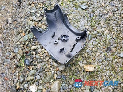 Zdjęcie 12 z 12 samochodu: 2001 CHEVROLET SILVERADO K1500 VIN:1GCEK19T21E291835 - miniatura