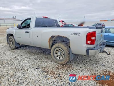 Drugie zdjęcie samochodu z przodu: 2011 CHEVROLET SILVERADO K1500 VIN:1GCNKPEXXBZ292141 - miniatura