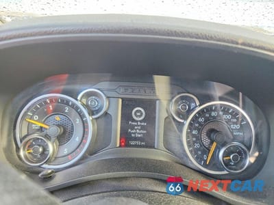 Zdjęcie 9 z 11 samochodu: 2019 RAM 2500 TRADESMAN VIN:3C6UR5HL9KG570314 - miniatura