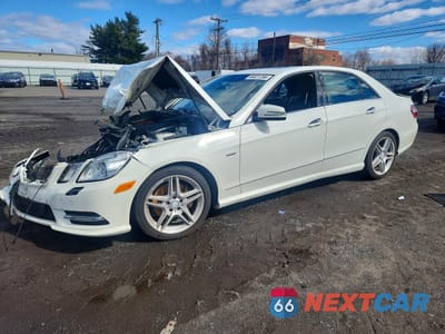 2012 MERCEDES-BENZ E 350 4MATIC WDDHF8JB4CA572127 - główne zdjęcie licytacji z USA - miniatura