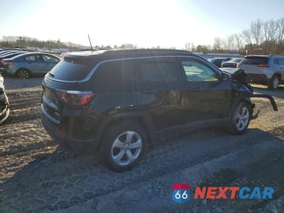 Trzecie zdjęcie samochodu z tyłu: 2021 JEEP COMPASS LATITUDE VIN:3C4NJDBB5MT547511 - miniatura