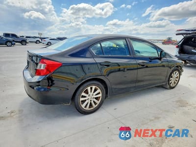 Trzecie zdjęcie samochodu z tyłu: 2012 HONDA CIVIC EX VIN:2HGFB2F89CH313918 - miniatura