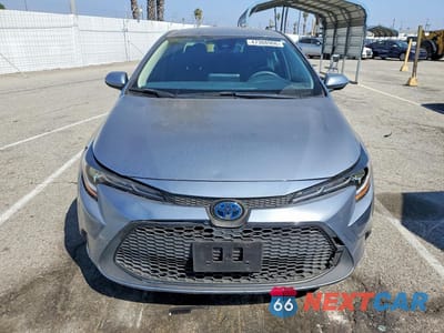 Piąte zdjęcie samochodu w środku: 2022 TOYOTA COROLLA HYBRID LE VIN:JTDEAMDE3NJ057178 - miniatura