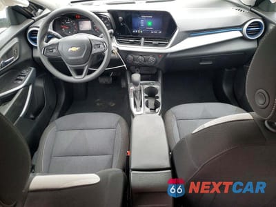 Zdjęcie 8 z 13 samochodu: 2025 CHEVROLET TRAX LS VIN:KL77LFEP2SC344264 - miniatura