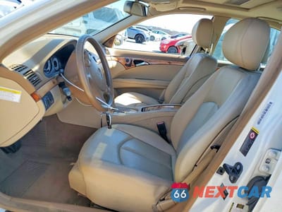 Zdjęcie 7 z 11 samochodu: 2008 MERCEDES-BENZ E 350 VIN:WDBUF56X78B310470 - miniatura