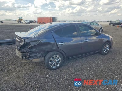 Trzecie zdjęcie samochodu z tyłu: 2015 NISSAN VERSA 1.6 SV VIN:3N1CN7AP6FL849163 - miniatura