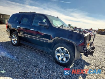 Czwarte zdjęcie samochodu z boku: 2011 GMC YUKON SLT VIN:1GKS2CE02BR242367 - miniatura