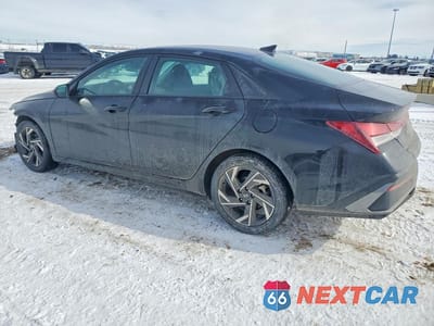 Drugie zdjęcie samochodu z przodu: 2025 HYUNDAI ELANTRA SEL SPORT VIN:KMHLM4DG3SU971064 - miniatura