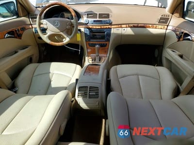 Zdjęcie 8 z 13 samochodu: 2009 MERCEDES-BENZ E 350 4MATIC VIN:WDBUH87X69B444723 - miniatura