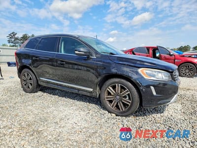 Czwarte zdjęcie samochodu z boku: 2017 VOLVO XC60 T5 DYNAMIC VIN:YV440MDR4H2035817 - miniatura