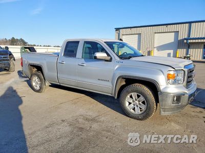 Czwarte zdjęcie samochodu z boku: 2015 GMC SIERRA K1500 SLE VIN:1GTV2UEC2FZ367691 - miniatura