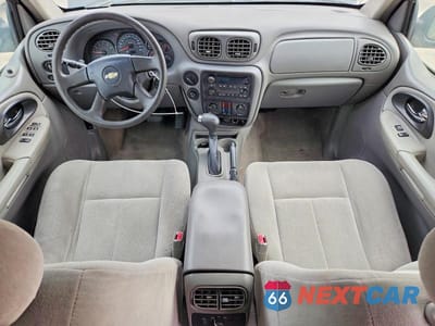 Zdjęcie 8 z 11 samochodu: 2005 CHEVROLET TRAILBLAZER LS VIN:1GNDT13S552300664 - miniatura