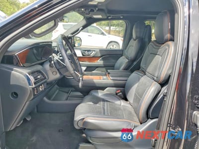 Zdjęcie 7 z 14 samochodu: 2023 LINCOLN NAVIGATOR BLACK LABEL VIN:5LMJJ2TG9PEL07646 - miniatura