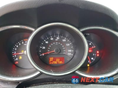 Zdjęcie 9 z 13 samochodu: 2012 KIA SORENTO LX VIN:5XYKT3A18CG229985 - miniatura