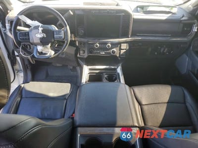 Zdjęcie 8 z 12 samochodu: 2024 FORD F250 SUPER DUTY VIN:1FT8W2BTXREC38118 - miniatura