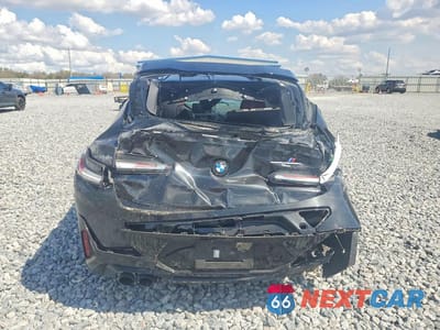 Zdjęcie 6 z 12 samochodu: 2023 BMW X4 M VIN:5YM23EC06P9P61783 - miniatura