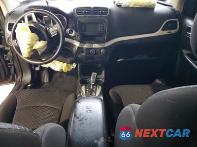 Zdjęcie 8 z 13 samochodu: 2020 DODGE JOURNEY SE VIN:3C4PDCAB8LT195115 - miniatura