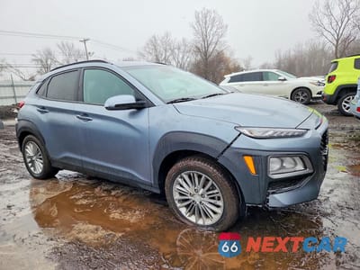 Czwarte zdjęcie samochodu z boku: 2020 HYUNDAI KONA SEL VIN:KM8K2CAA5LU572685 - miniatura