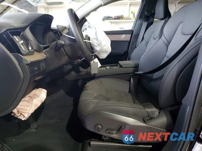 Zdjęcie 7 z 13 samochodu: 2025 VOLVO XC90 PLUS VIN:YV4062PB1S1366853 - miniatura