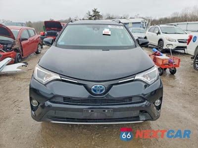 Piąte zdjęcie samochodu w środku: 2017 TOYOTA RAV4 HYBRID XLE VIN:JTMRJREV4HD127965 - miniatura