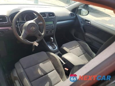 Zdjęcie 8 z 11 samochodu: 2013 VOLKSWAGEN GOLF VIN:WVWBB7AJ9DW028787 - miniatura